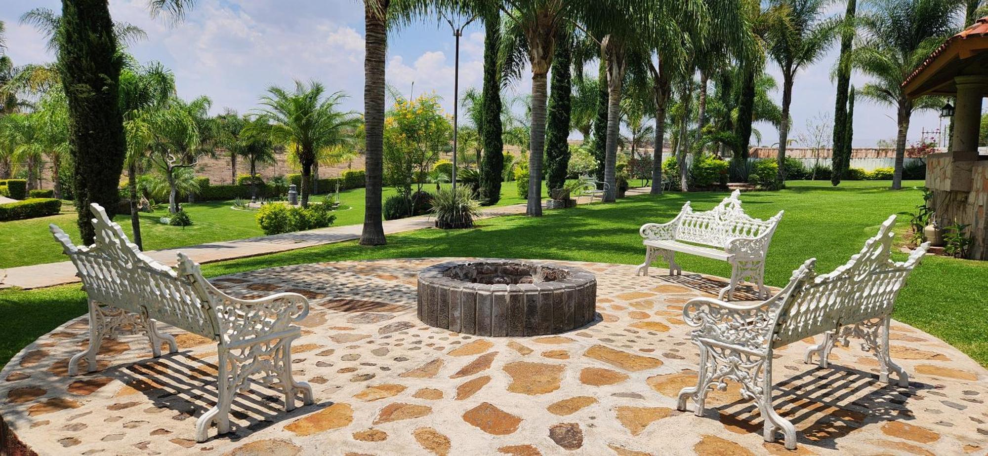 Hacienda Santa Ireme Hotell Zapotlanejo Exteriör bild